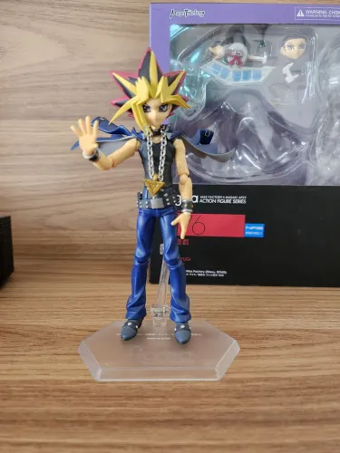 Yami Yugi Yu-Gi-Oh Figma Completo