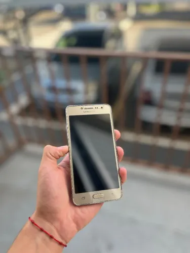 Samsung Galaxy J2