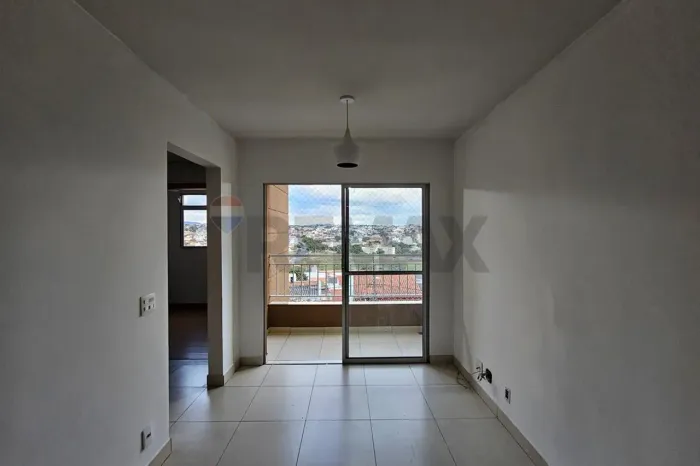 Apartamento 54m² com 2 quartos, 2 banheiros e 1 vaga no bairro Santa Mônica/BH!