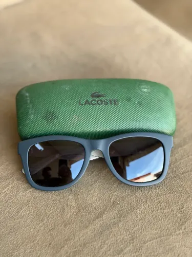 Óculos Lacoste original
