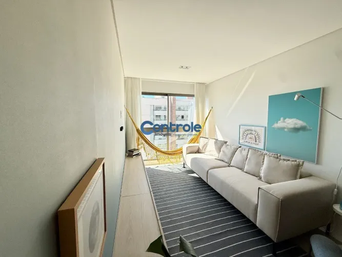 Apartamento com 02 dormitórios no Jardim Atlântico, em Florianópolis/SC!
