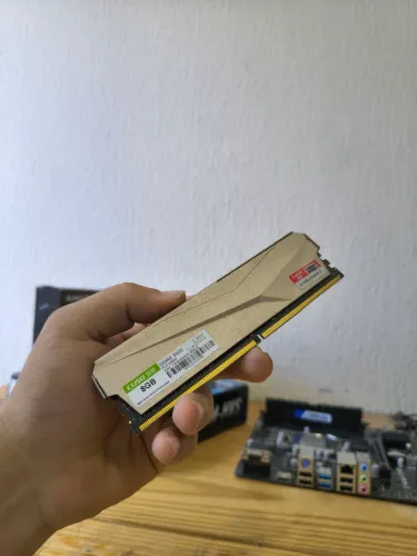 Memória Ram 8Gb 3600Mhz - Aceito cartão e Entrego