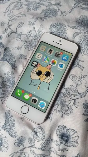 iPhone SE 1ª Geração 32GB Rose Gold - Única Dona