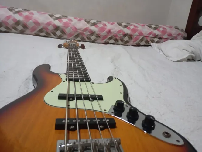 Contrabaixo Tagima Tw730 5 cordas