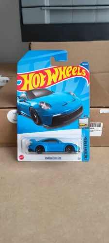Hot Wheels Porsche 911 GT3 992