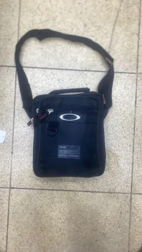 Bolsa transversal oakley