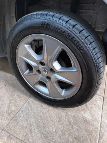 Excelente - Jogo Completo - 04 BRIDGESTONE ECOPIA EP150 /195 55 R15 Sem Rodas - Semi-Novos