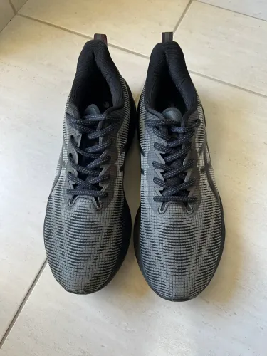 Tenis de corrida 41, ASICS Novablast 3 - FF Blast+, impecável