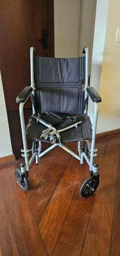 Cadeira de rodas 