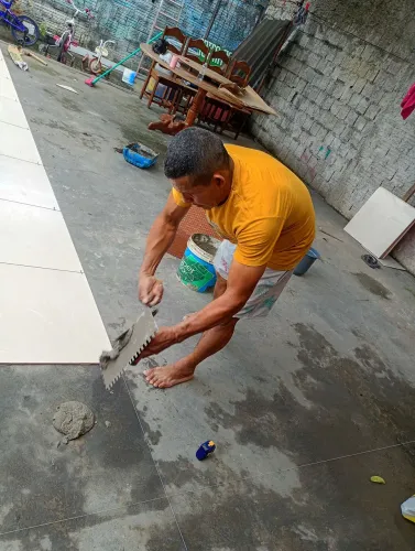 PEDREIRO DISPONÍVEL SO CHAMA @casaldaconstruçao 