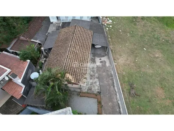 Terreno á venda em Florianópolis - SC