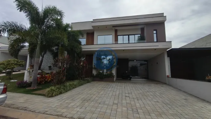 Casa à venda no Condomínio Dona Maria José - 3 dormitórios e ambientes planejados