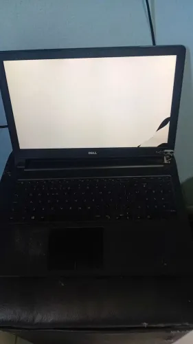 Vendo notebook i3 sexta geração leia o anúncio