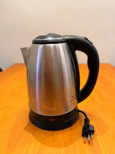 Chaleira Elétrica Elgin 1.8L 220v