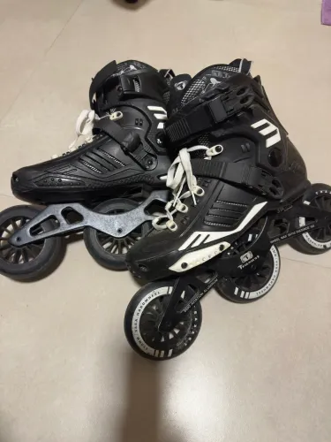 ?Patins Traxart 3WTXT 3 Rodas 110mm Tamanho 40/41?