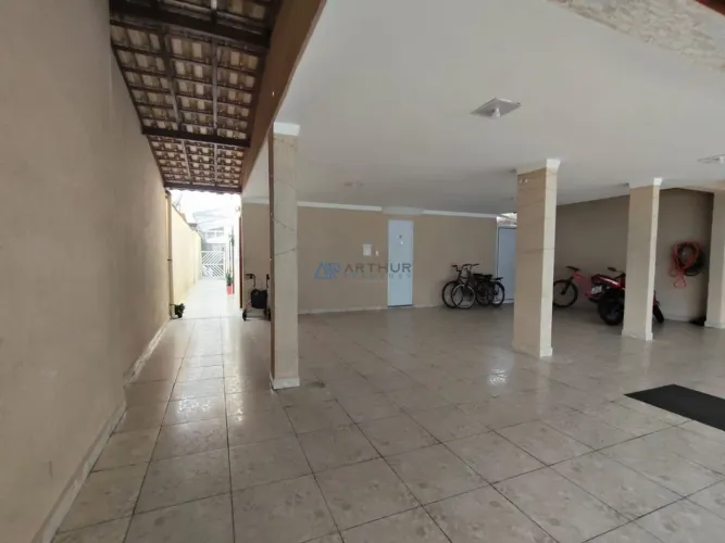 Excelente Casa de condomínio à venda em Praia Grande no bairro Ocian