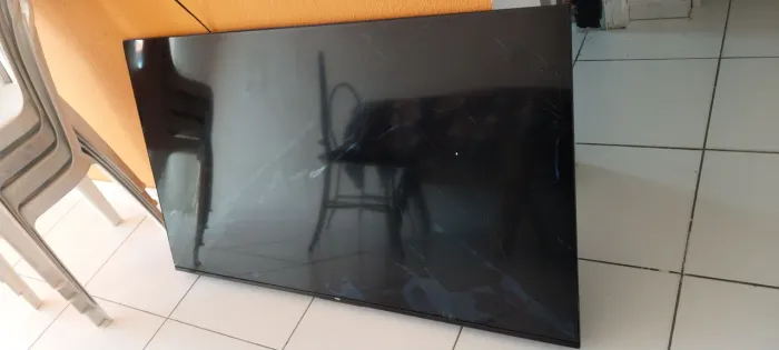 Tv quebrada Tcl 55 polegadas 