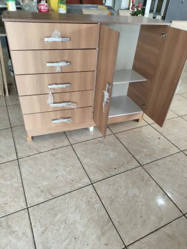 COMODA POLONIA, NOVA