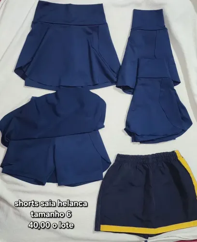 Shorts saia escolar azul