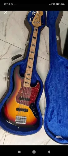 Contrabaixo 5 Cordas Fender americano 2007 ativo