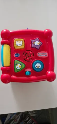 Cubo de atividades Vtech Busy Learners multicolorido