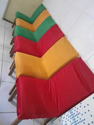 Vendo estas cadeiras