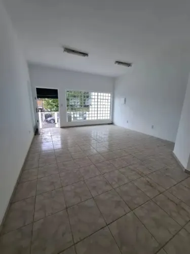 Ponto comercial à venda no Centro, em Sorocaba-SP.