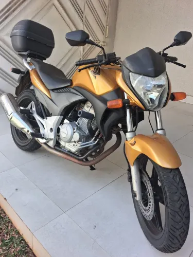 Honda CB 300 2010