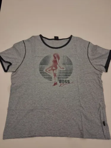 Camiseta Hugo Boss BOSS Black Cinza Mescla XL - Estampa Retrô