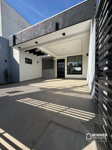 Casa com 3 dormitórios à venda, 110 m² por R$ 720.000,00 - Jardim Petrópolis - Maringá/PR