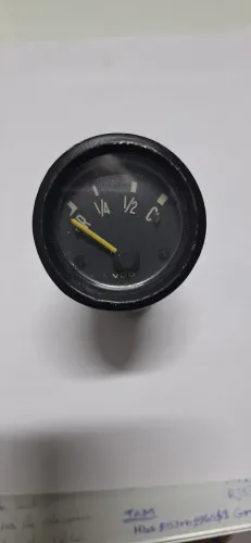 MOSTRADOR DE NÍVEL DE COMBUSTÍVEL VDO