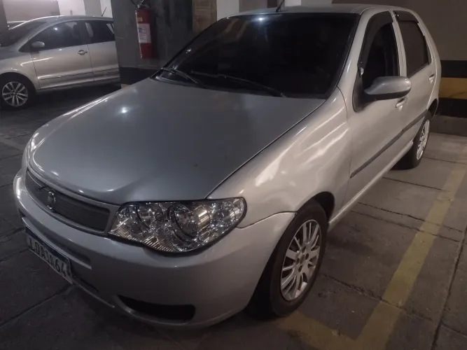 Fiat Palio ELX 1.0 Fire/30 Anos F. Flex 8V 4P 2005