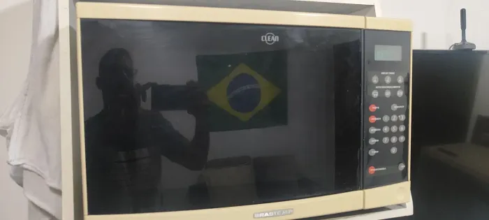 Micro-ondas Brastemp - R$ 150,00