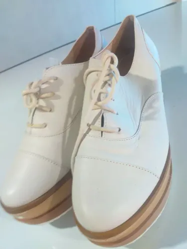 Sapato feminino schutz couro