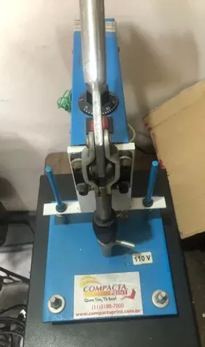 Prensa p25 tamanho a4. (21cmx29cm)110v