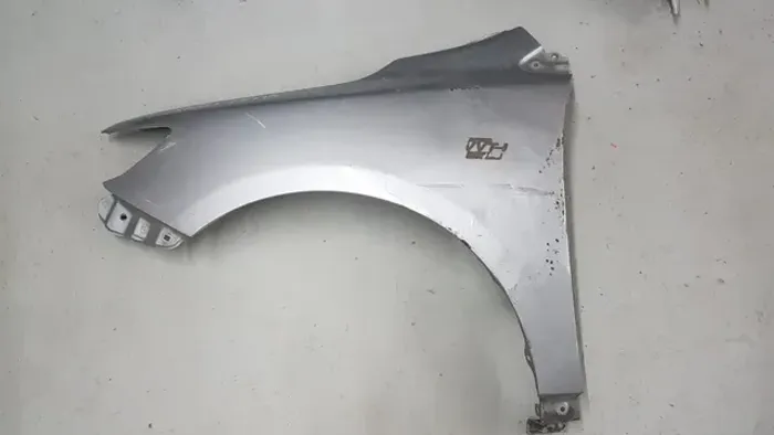 Paralama Esquerda Corolla 2009 2010 2011 2012 2013 2014 S/ Furo Original BG926