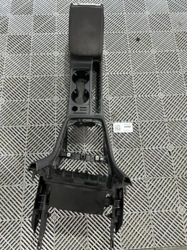 Console Central C Apoio De Braço VW Golf 1.6 MSI AUTO 2015