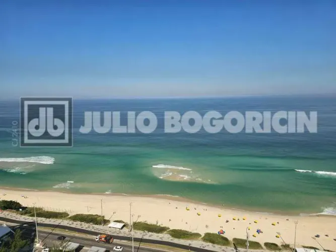 JBB144825 Barra da Tijuca, Lúcio Costa, frente mar, andar alto, sala, quarto, varanda, coz