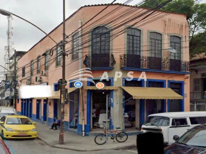 EXCELENTE PONTO DE SÃO CRISTÓVÃO COM ENTRADA INDEPENDENTE, SISTEMA DE ALARME, 162M², UMA S