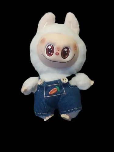 Labubu branco