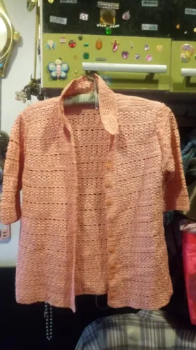 Blusa de crochê cor salmão importado