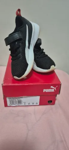 Tênis Puma preto/branco n°23 unissex