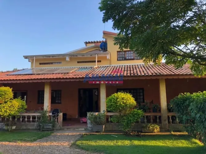 Chacara em Jacareí, no bairro Chácaras Rurais Guararema, à venda.