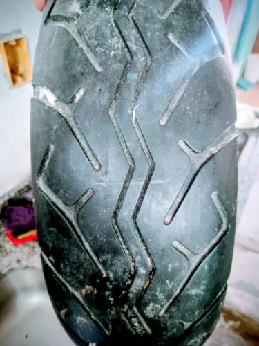 Pneu de Moto