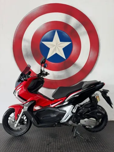 Honda ADV 150 - Moto sem detalhe