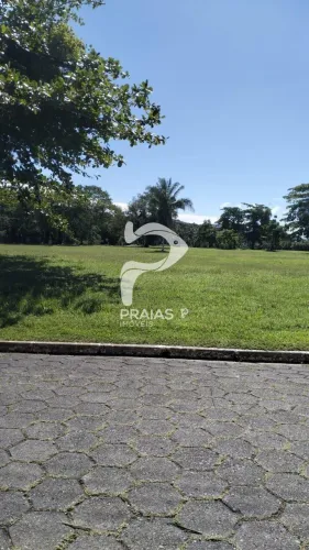 Terreno à venda no condomínio Jardim Acapulco