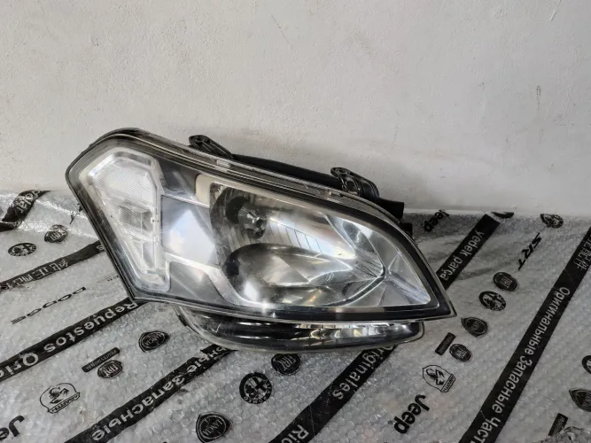 Farol dianteiro direito simples Kia soul 2009 a 2012 original 