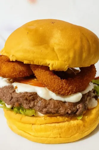 Vaga de auxiliar de cozinha 