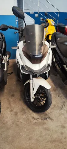 HONDA ADV 150 2021 Shalon veículos leia a descrição 