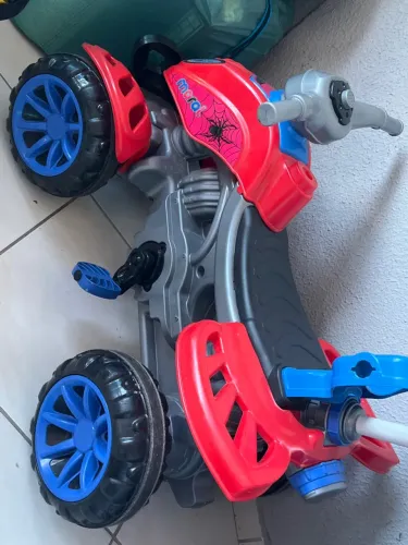 Moto Infantil Triciclo - Diversão Garantida! ( nao é elétrica)